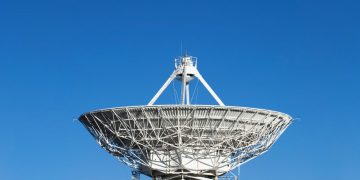 area-antenas-e-radares-artec-3d_launches-metrology-kit_enabling_2-microns_accuracy_inspection_deformation_analysis_aerospace_automotive_oil_gas_industries_02