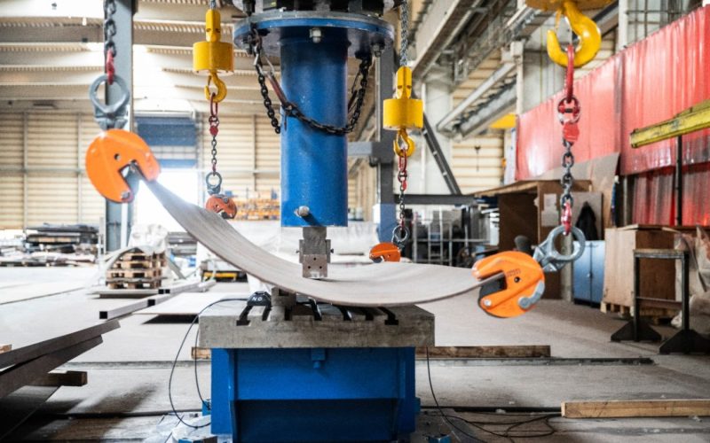area-naval-3D-measurement-system-enables-real-time-comparison-of-target-and-actual-values-during-cold-forming-of-steel-plates