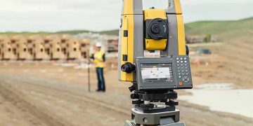 estacao-total-robotizada-estacao-total-topcon.jpg